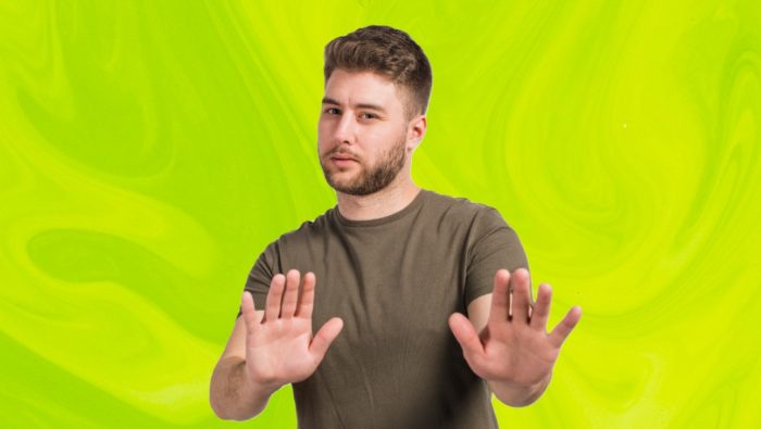 24530
